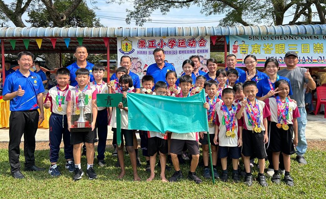 （大北马）峇眼三目崇正运动会 林文源勉励学子 赛出水平 