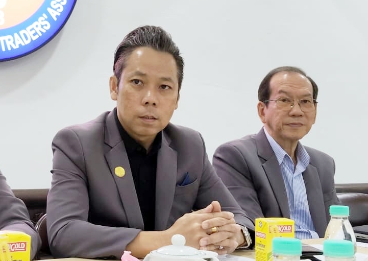 (大北马)酒商8月23与关税局对话 盼关注网上逃税酒问题