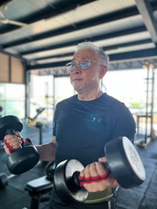 （大北马）锺如安练6腹肌为吉华二校筹20万，913站上健身台较量