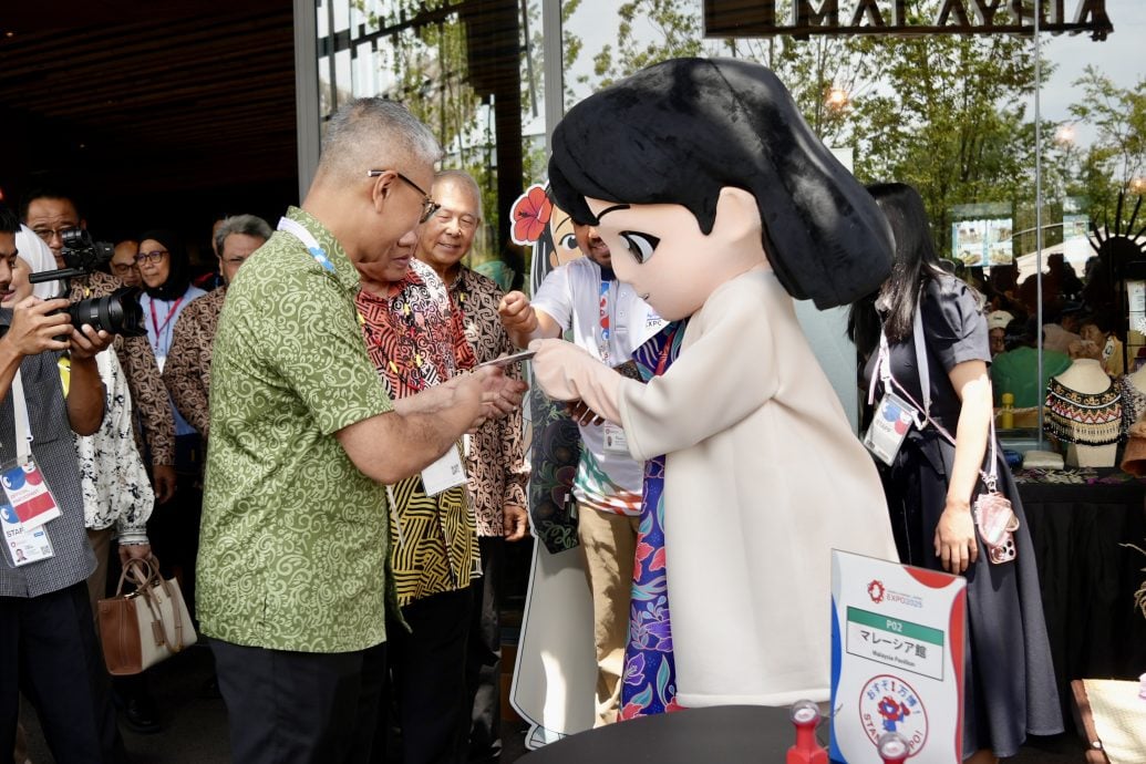 (大阪8日讯)投资、贸易及工业部长东姑赛夫鲁指出,大马馆在日本大阪2025年世界博览会已吸引了约11