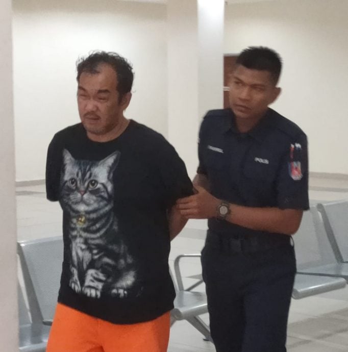 （已签发）全国：拐带隆未成年少女至柔  46岁大叔认罪判监5年鞭1下