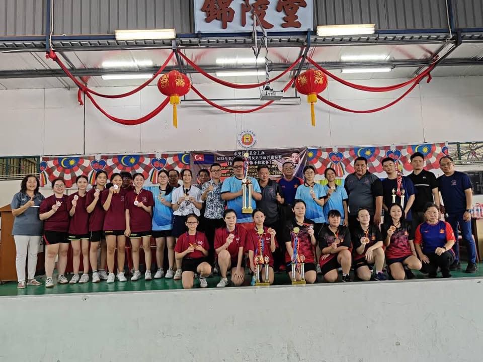 （已签发）柔：全柔乒乓公开锦标赛落幕   84乒乓好手参赛