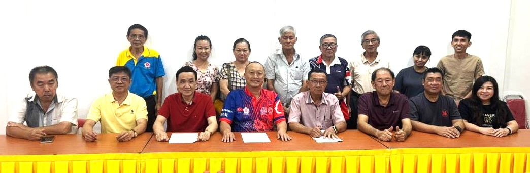 (已签发)柔:**可版头**迎华人文化节火炬行 笨珍9月7日办大汇演