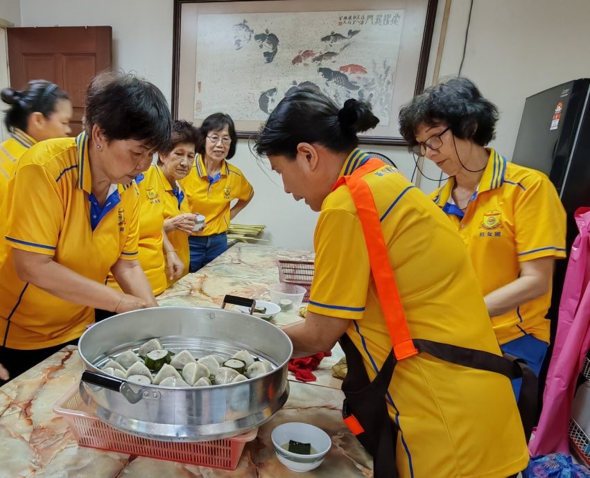 传统糕点“薏粑”和“笠”   闰月再于新山海南会馆飘香