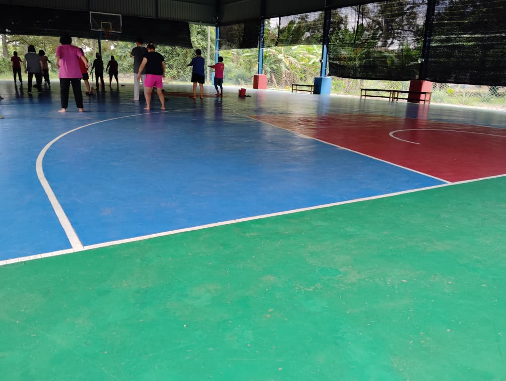 民生特工队:武吉港脚篮球场设施欠完善   居民盼增建厕所、遮雨棚及排水沟