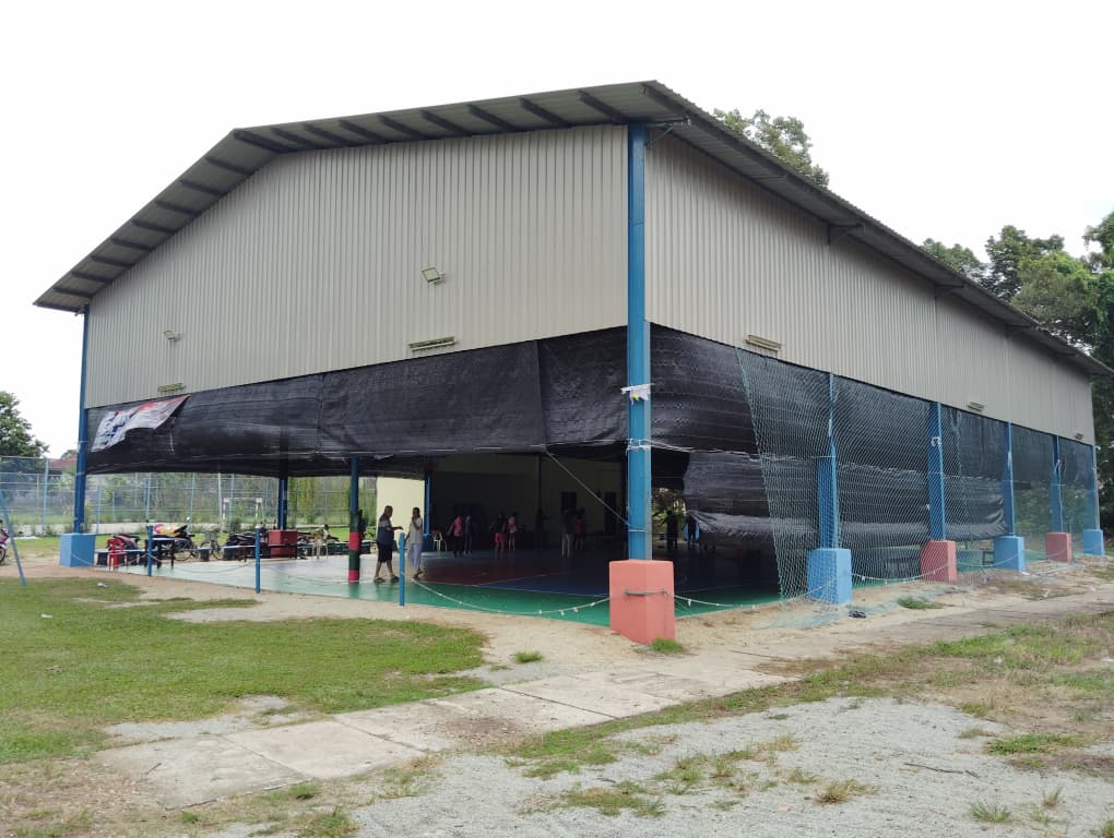 民生特工队:武吉港脚篮球场设施欠完善   居民盼增建厕所、遮雨棚及排水沟