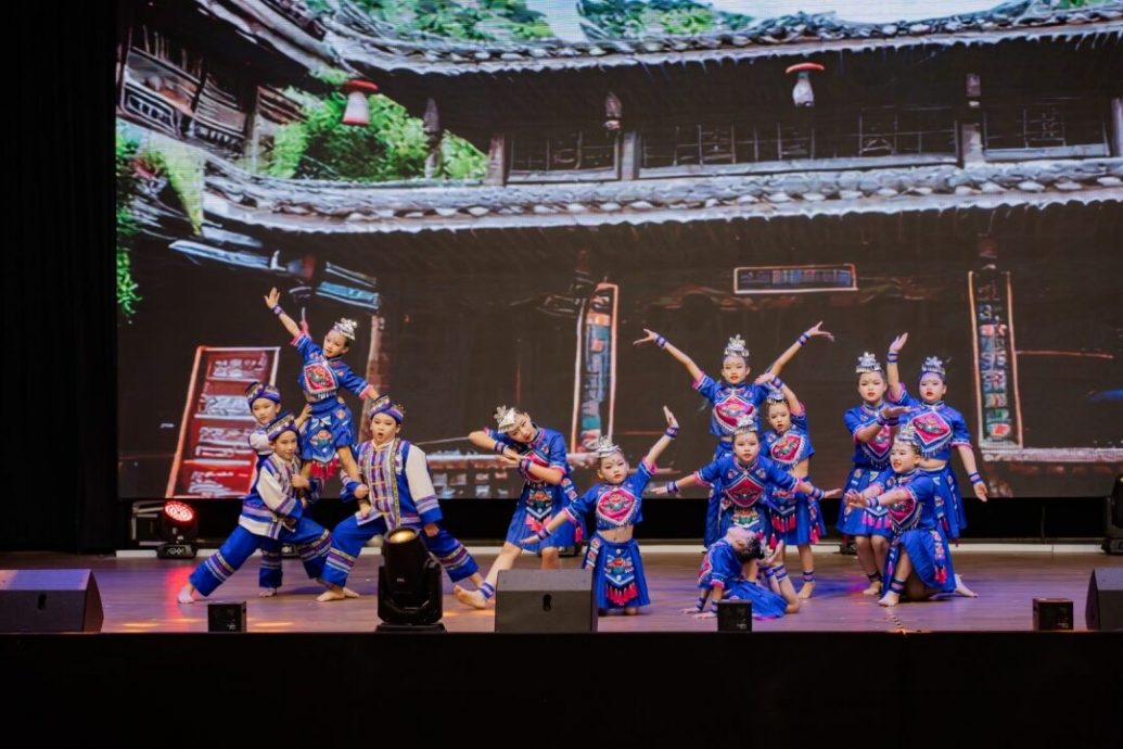 （已签发）柔：本报活动：星洲情义嘉年华华中义卖会 峇4华小将呈献舞蹈