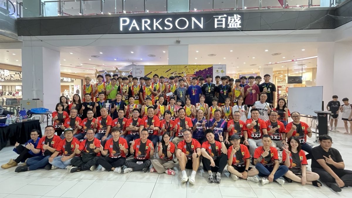 （已签发）柔：**版头**新山福建会馆慈善篮球赛   古来福建公会青年团三夺冠军