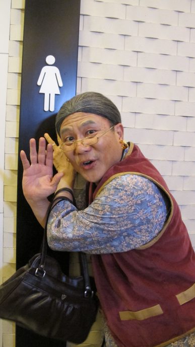 (已签发)柔:狮城二三事:15岁定50年影视人生 梁志强:被电视台封杀两年成转机