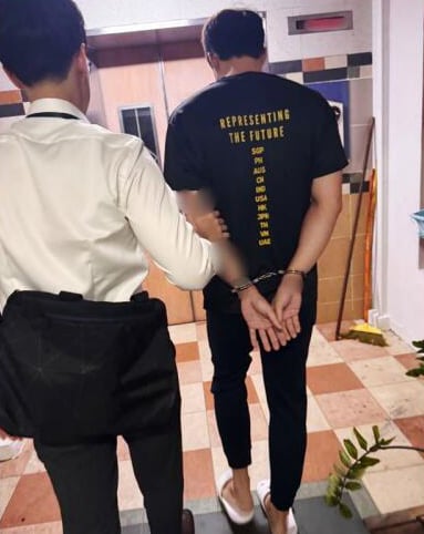 (已签发)柔:狮城二三事:9人涉操纵球赛被捕 业界人士:曾被指受贿助入名校的教练也涉案