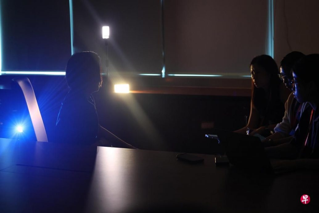 (已签发)柔:狮城二三事:“中国公安”指涉洗钱案 狮城妇险失82万血汗钱