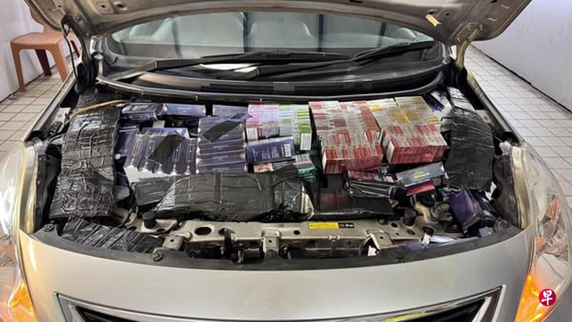 （已签发）柔：狮城二三事：企图走私逾5900支电子烟 大马注册车在兀兰关卡被查