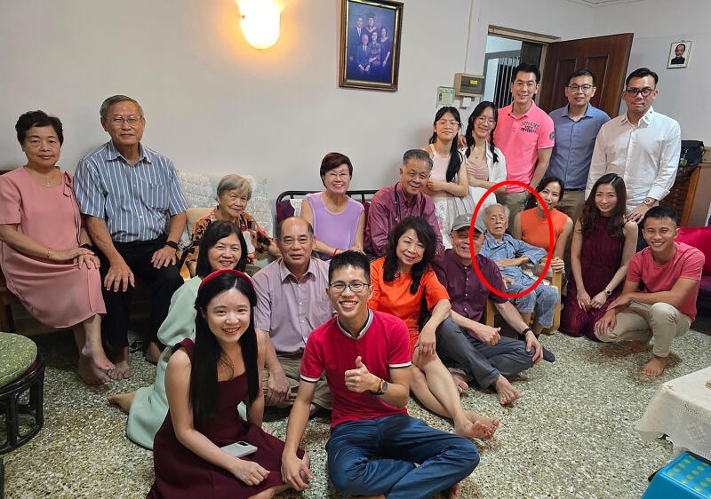 （已签发）柔：狮城二三事：前狮城广播员何子石 104岁父亲过世