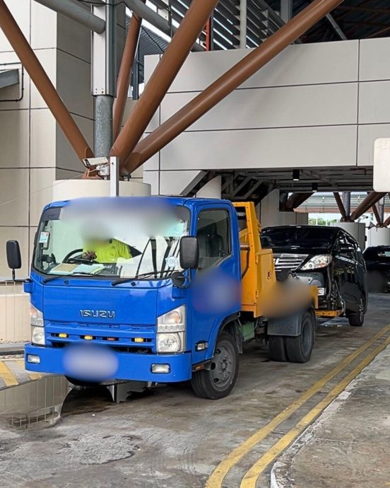  （已签发）柔：狮城二三事：孙雪玲：探讨增加跨境德士接载点 推出预订德士手机应用