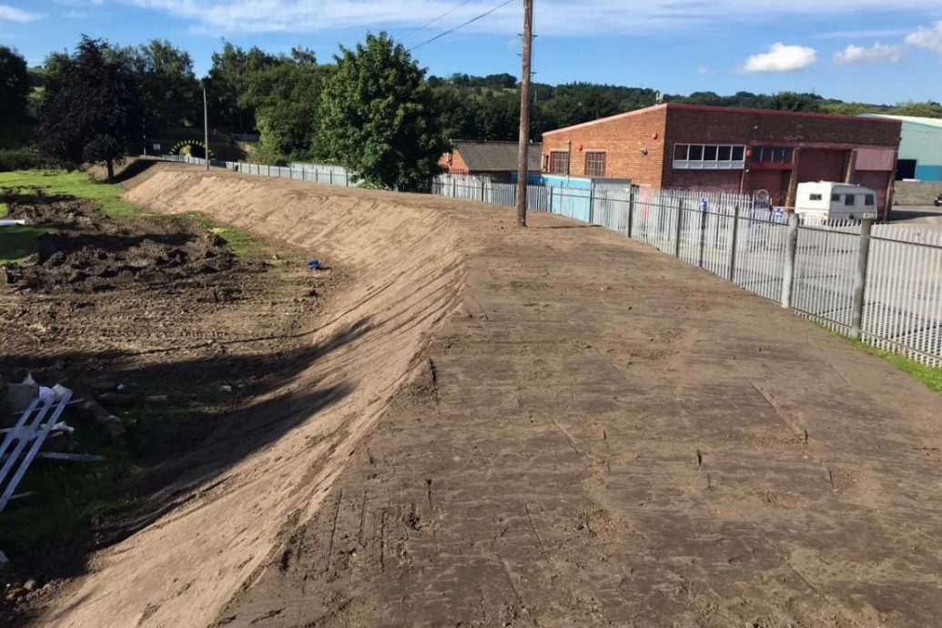 (已签发)柔:狮城二三事:新加坡将建造海岸防护墙 应对海平面上升威胁