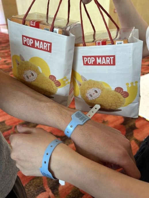 (已签发)柔:狮城二三事:泡泡玛潮玩展 乱象百出