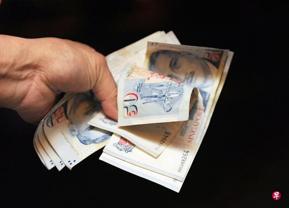 (已签发)柔:狮城二三事:潜储物室偷同事财物 火锅店员工判监8天