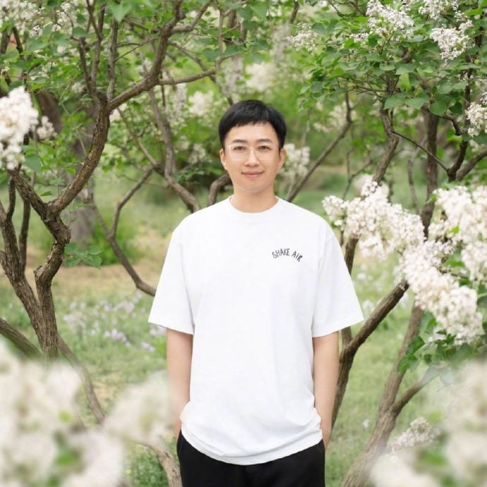 （明8AM）赵露思怒控经纪公司 于正回应挨轰蹭热度