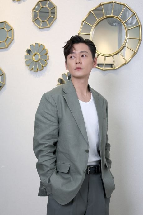 （星人物）张振朗 人生方向见步行步