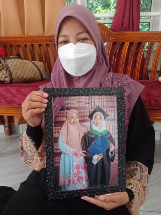 （查拉）事情突然陷入恐慌和震惊   查拉母亲：若知晓肯定不会放弃验尸