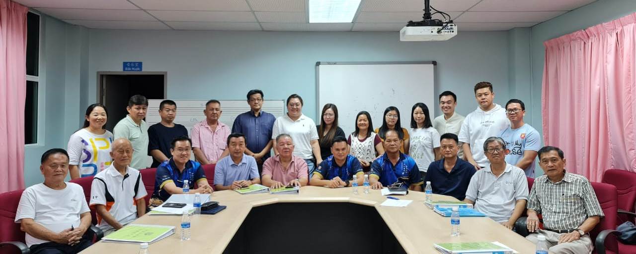 （版4双头之一）大都会 / 瓜雪益智华小10月25日举行食堂和行政楼动土礼百年校庆晚宴