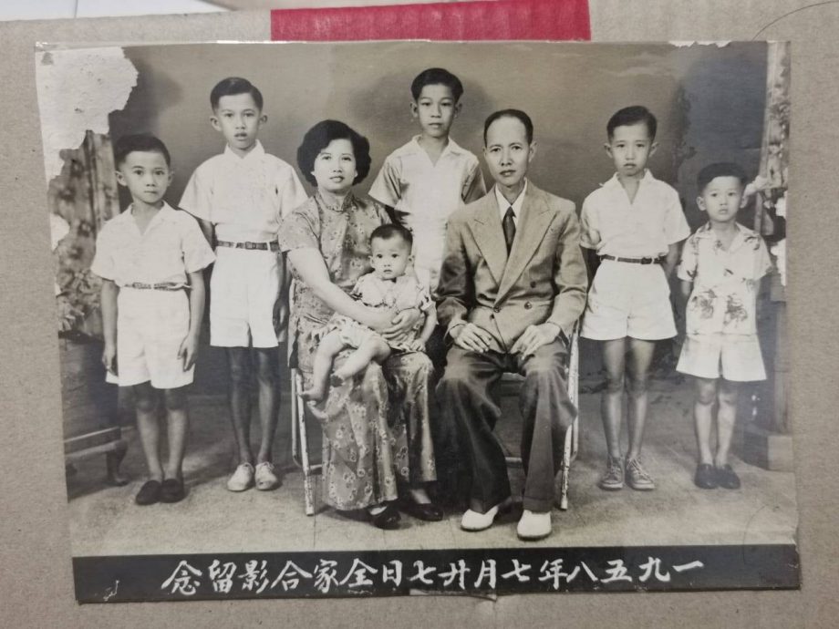 (锁文)柔:新旧对照:新山百年点心包店福振兴