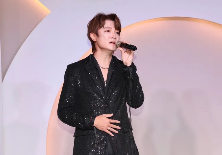 F.I.R.世纪和解有望合体?阿沁:地球是圆的