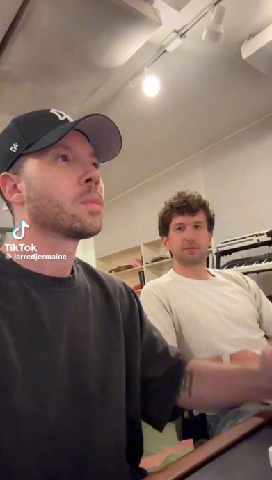 KATSEYE《Gnarly》混入A片呻吟声 制作人自夸靠它爆红被骂翻