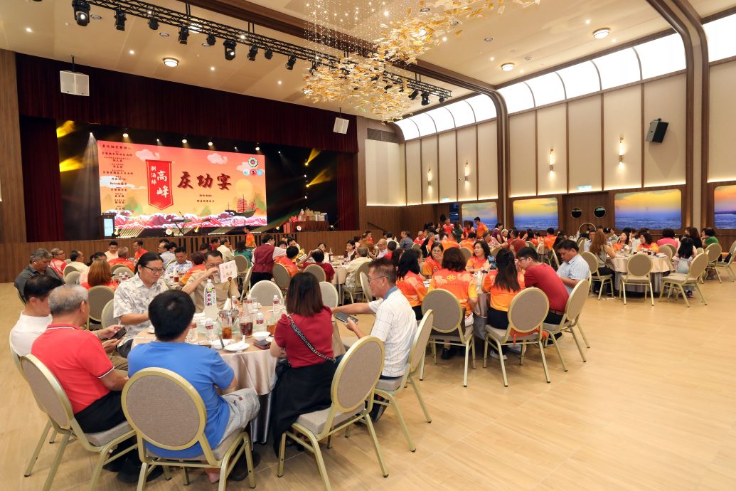 mz头//大都会/校园霸凌与国旗事件被炒作 郑明发呼吁检讨教育政策