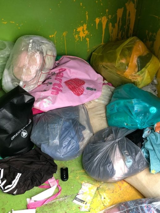 NS芙蓉：误把钥匙丢进环保箱，议员来救场！