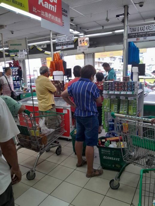 SARA援助金启用首日 付款系统故障民众无奈