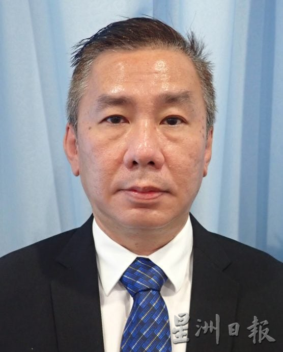 在五脚基摆摊遭取缔 小贩商吁市会放宽条例