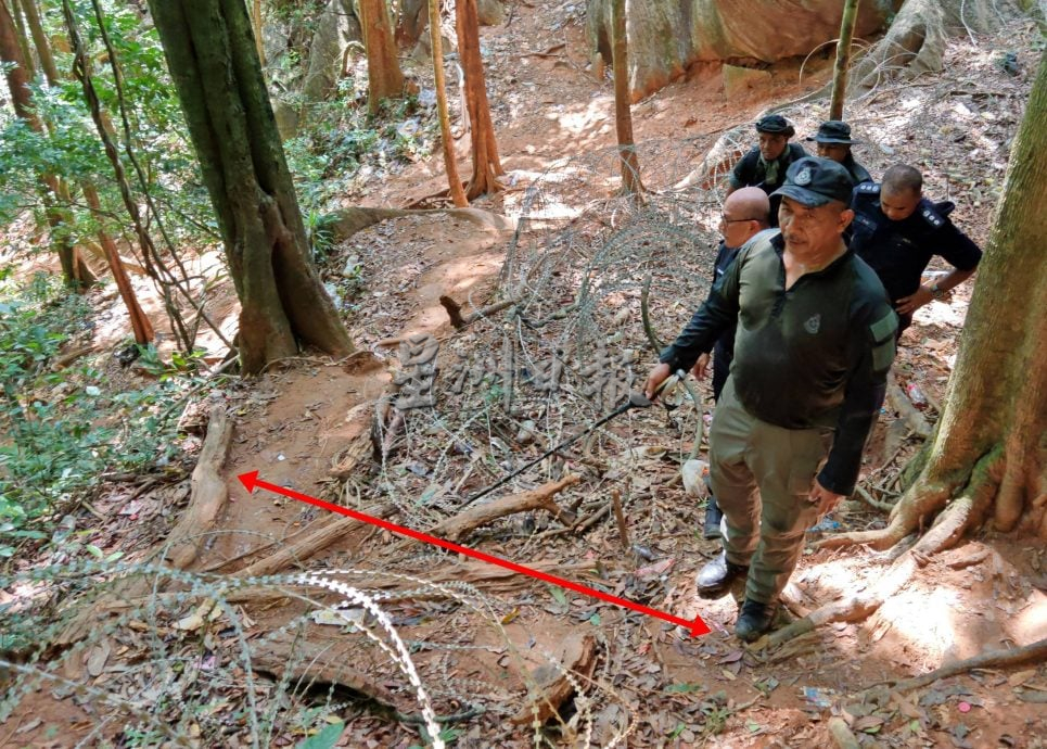 请签发（大北马）保安部队封这路线，私枭又开另一新路线，玻总警长：是时候整顿提升设备
