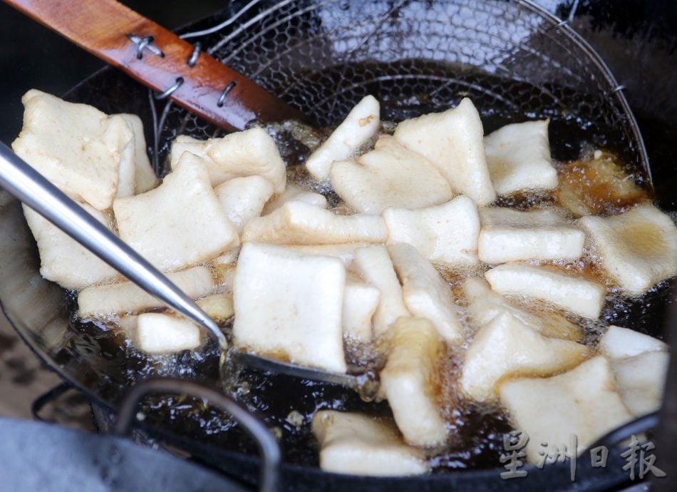 大霹雳封底主文／【人气美食】|黄尾鱼炸鱼丸 现炸现卖外酥里嫩