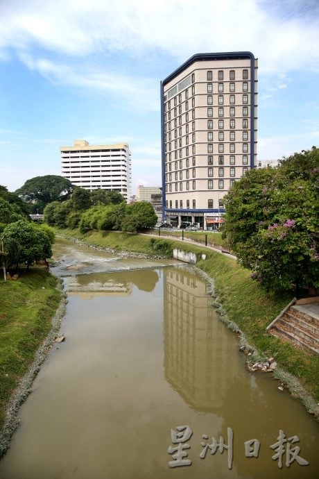 两度现死鱼充斥外来鱼 郑国霖:近打河非染缸