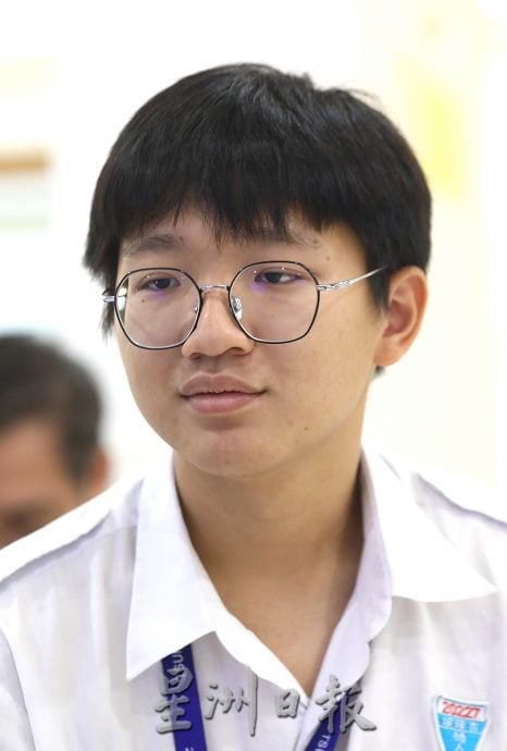 本报活动/星洲中学生时事问答比赛总决赛 全国17赛场百人逐冠