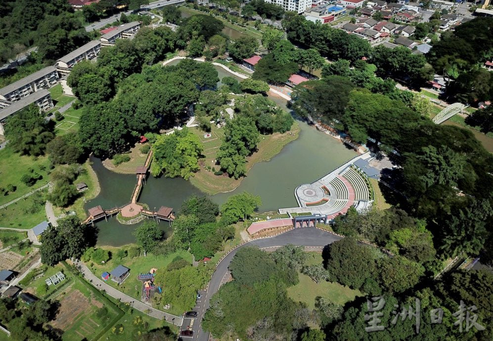 【流金岁月】DR公园曾风光无限 有歌厅摩天轮动物园……