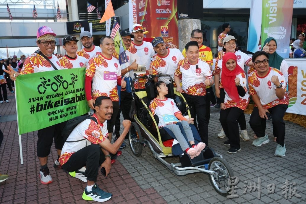 大都会／（主文）黄瑞林出席雪州马拉松赛／10图