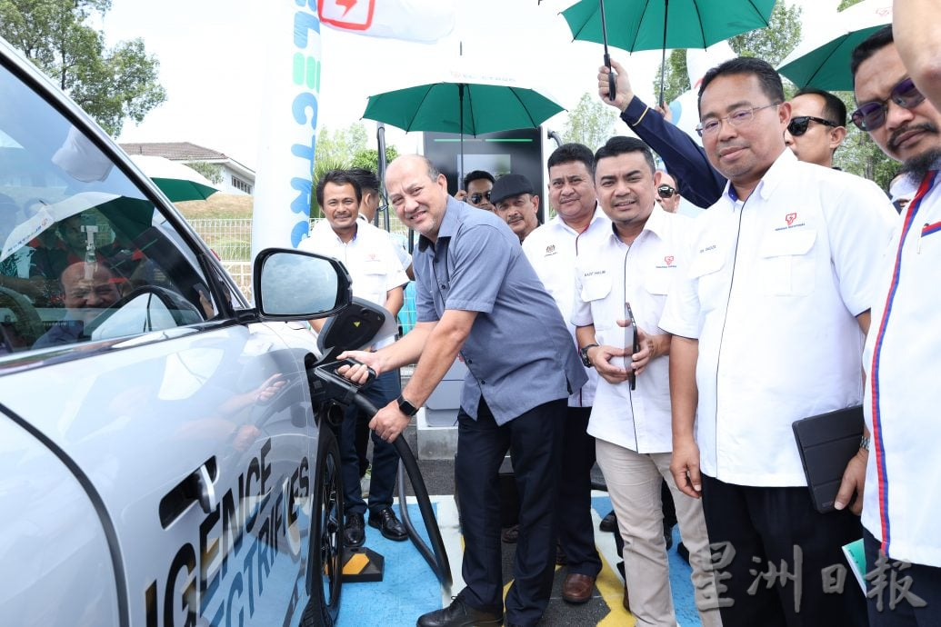 PSAS设电动车充电站 惠及师生周边社群