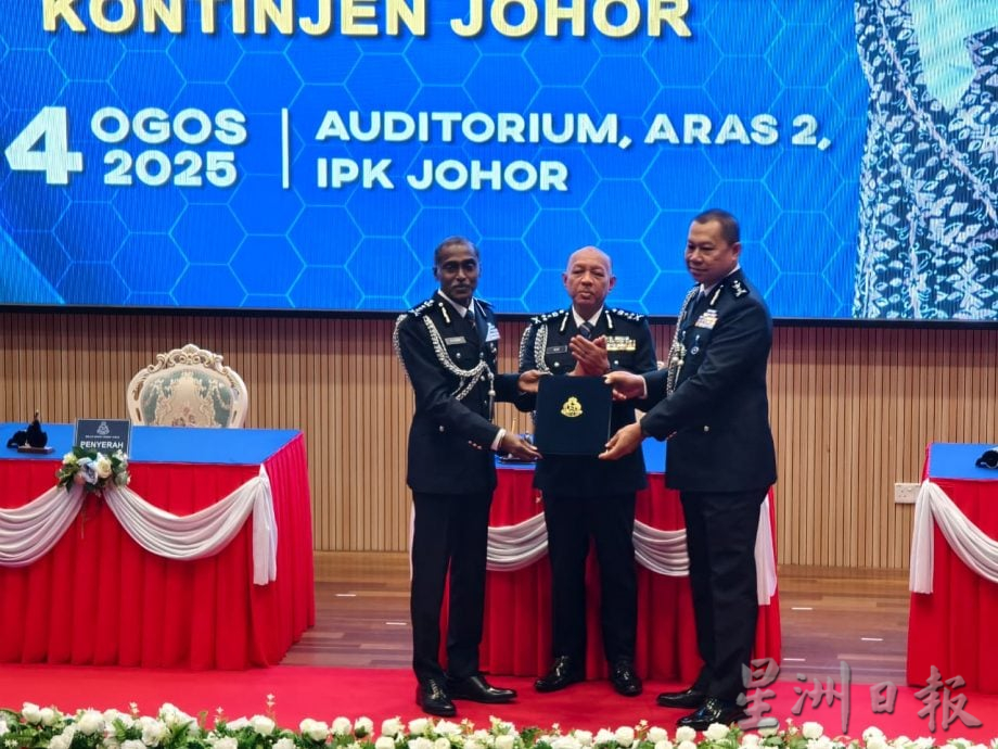 **已签发**柔：第三版头（文二）：古玛正式交棒  拉哈曼接任柔总警长