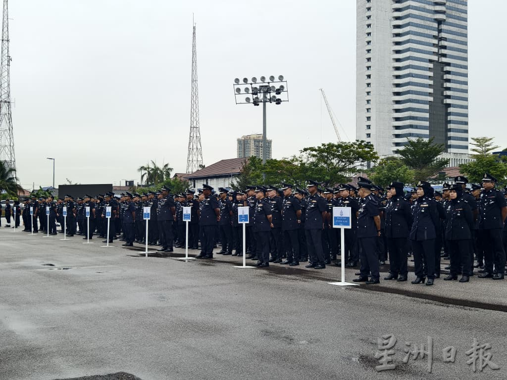 **已签发**柔：第三版头（文二）：古玛正式交棒  拉哈曼接任柔总警长