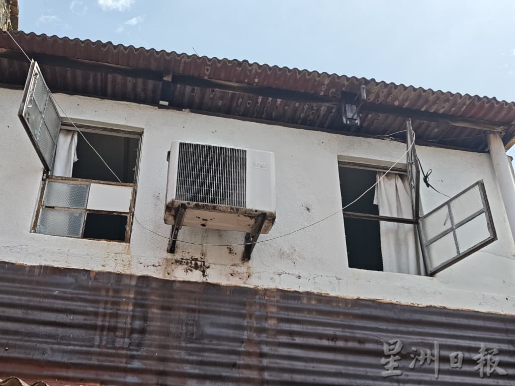 （古城封面主文）打铁街一服装店遭爆窃 再敲响老街区治安警钟