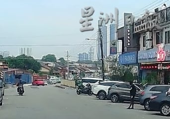 已签发 柔:【民生特工队】非法鸠收停车费,野火烧不尽春风吹又生