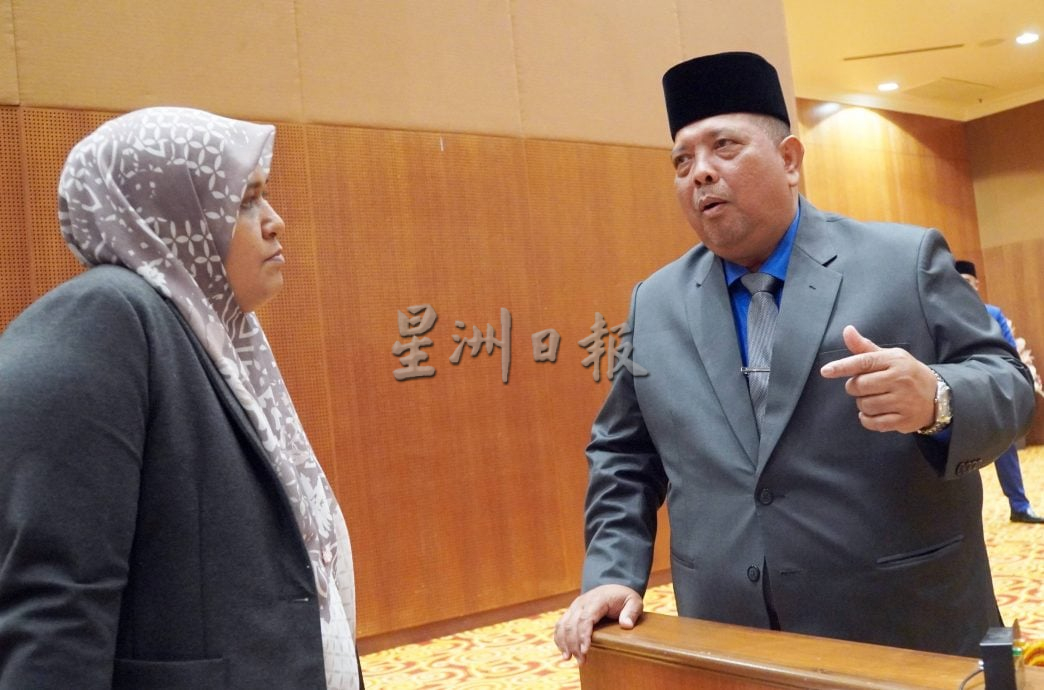 （大北马）玻州议会：副文：后座议员：不要一直有“惊喜”，水费调涨、智能停车系统成炮轰州政府“子弹”