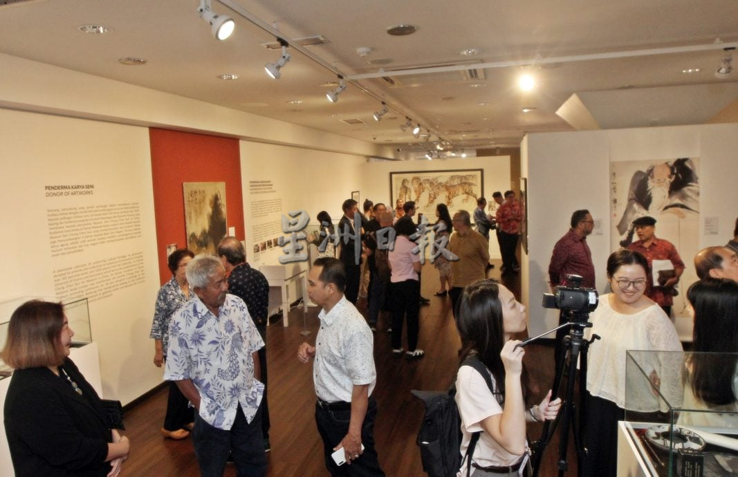 锺正山展近半年吸引艺术爱好者参观旅游部副部长:大马重视弘扬社会多样艺术