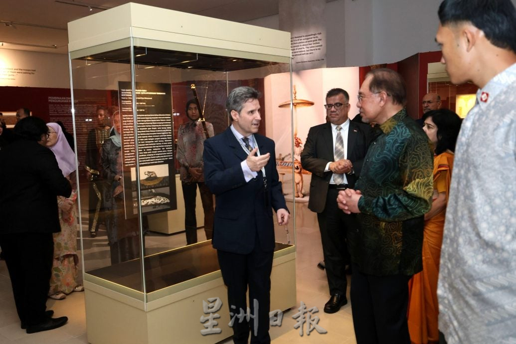 安华:历史不应只有殖民视角