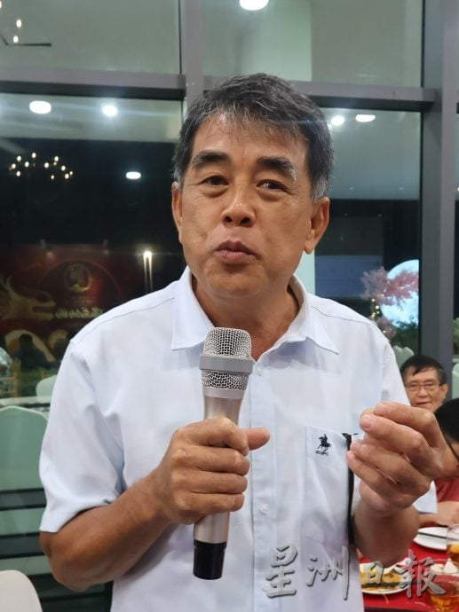 东:已签发:哈芝阿都阿兹路又开挖,政府议员也不懂是什么工程