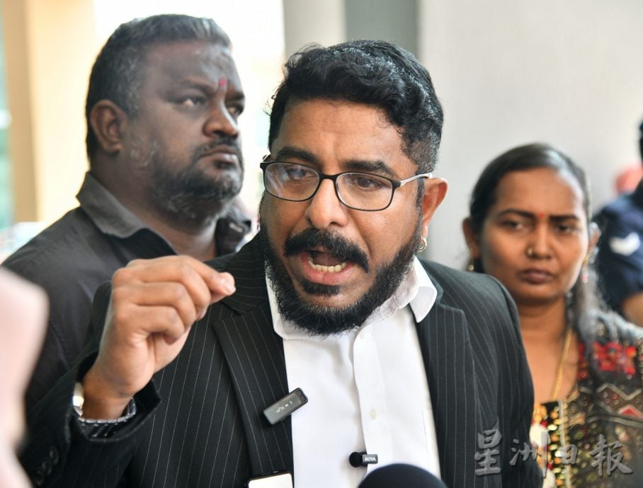 印裔中五女学生疑在校内喝下毒药送院途中身亡，校方被指延误送医