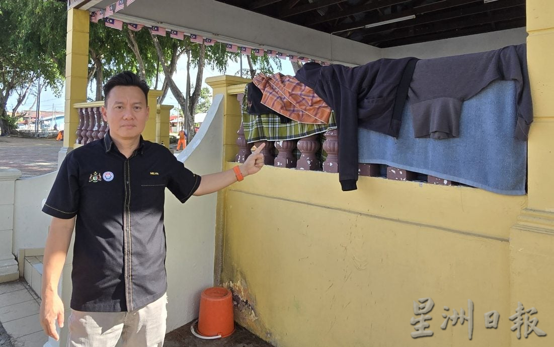 赶不走的流浪汉 大吉里望民众会堂舞台再次被霸占