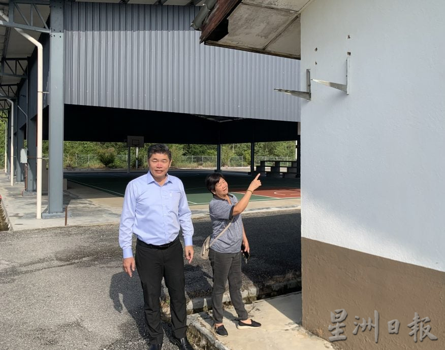 供星洲网／瓜拉芦骨民众会堂三度失窃 幼儿园门窗也被撬坏